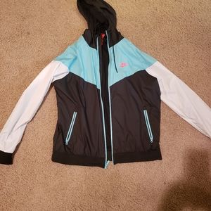 Nike wind breaker